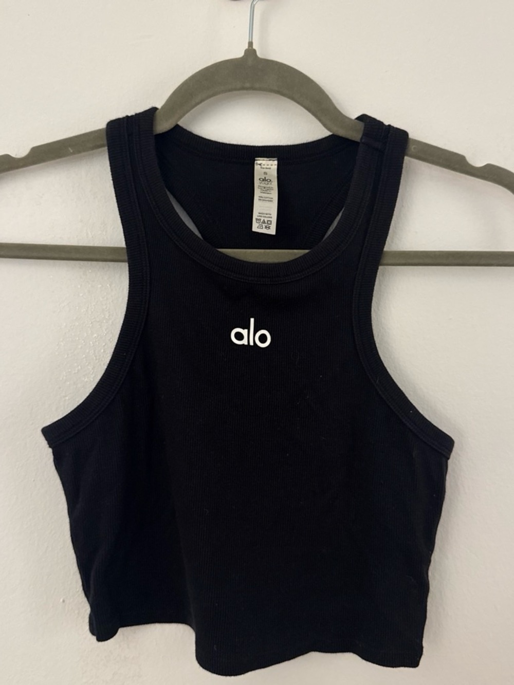 ALO Yoga Black Ribbed Crop Tank Top